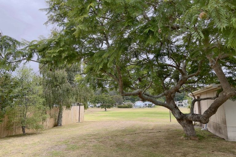 Photo of property in 221 Otahu Road, Whangamata, 3620