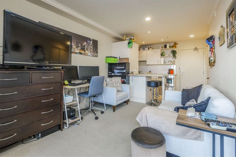 Photo of property in 11b/18 Ronwood Avenue, Manukau, Auckland, 2104
