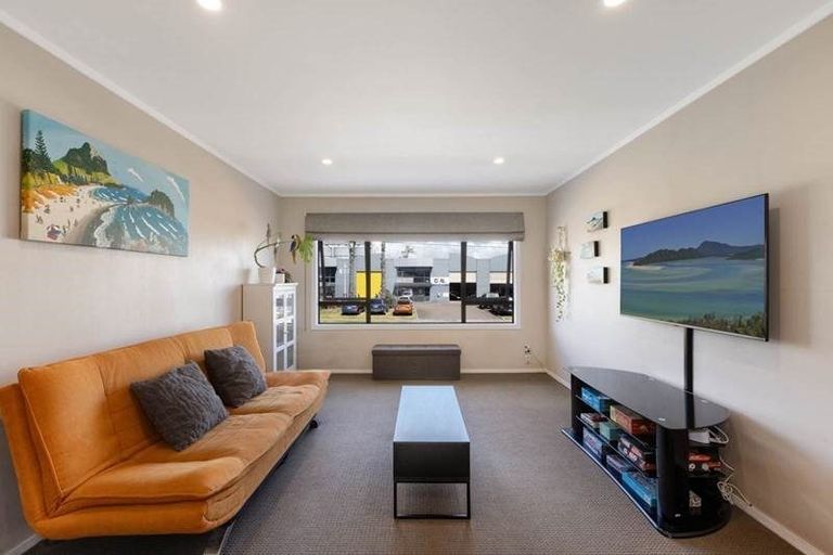 Photo of property in 41 Tawa Street, Mount Maunganui, 3116