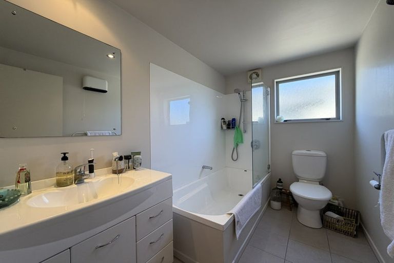 Photo of property in 2/65 Lavaud Street, Berhampore, Wellington, 6023