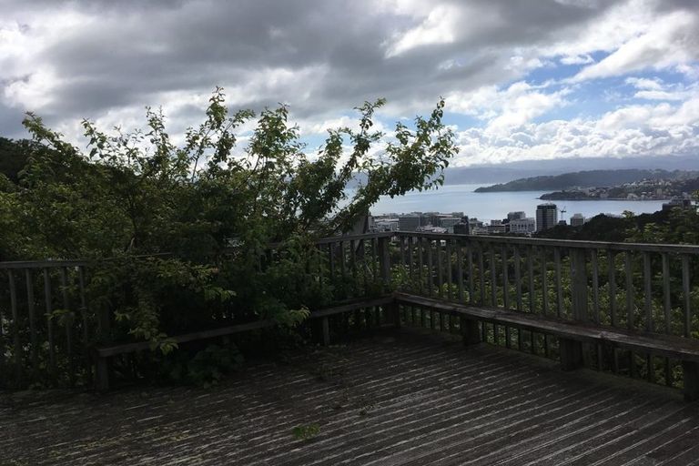 Photo of property in 60 Orangi Kaupapa Road, Northland, Wellington, 6012