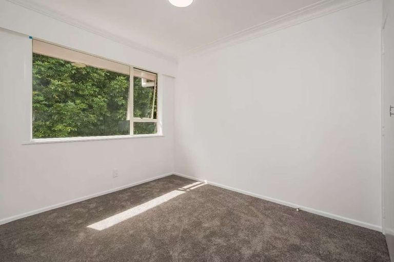 Photo of property in 152 Weatherly Road, Torbay, Auckland, 0630