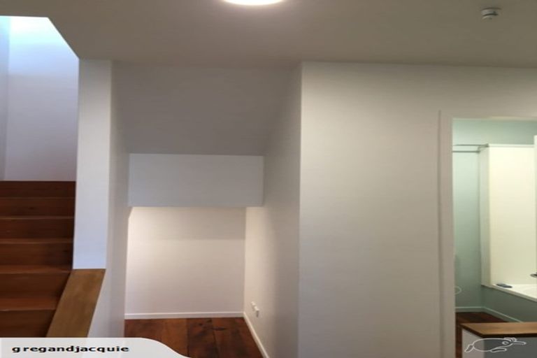 Photo of property in Hannahs Warehouse Apartments, 14/13 Leeds Street, Te Aro, Wellington, 6011