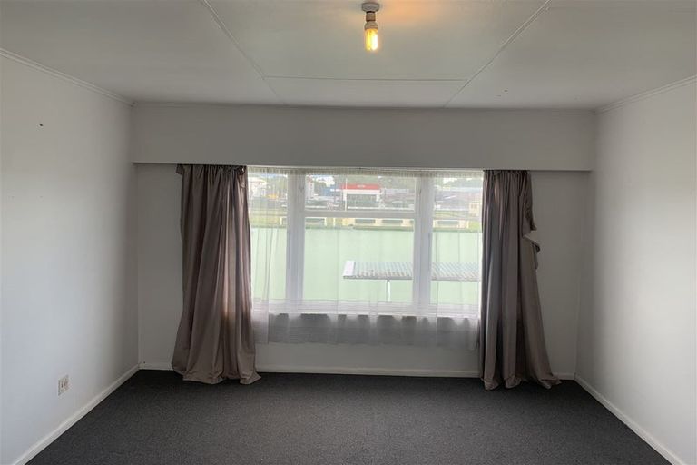 Photo of property in 8a Mckenna Street, Masterton, 5810