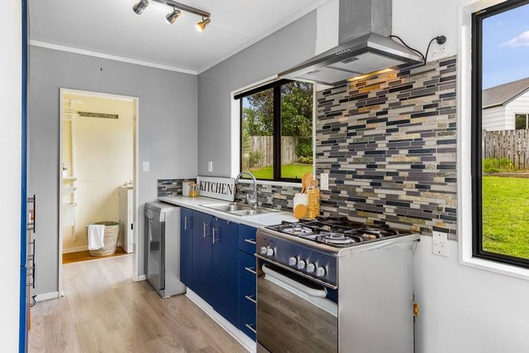 Photo of property in 32 Nassau Avenue, Grenada North, Wellington, 5028