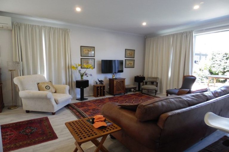 Photo of property in 11 Mollusc Road, Hobsonville, Auckland, 0616