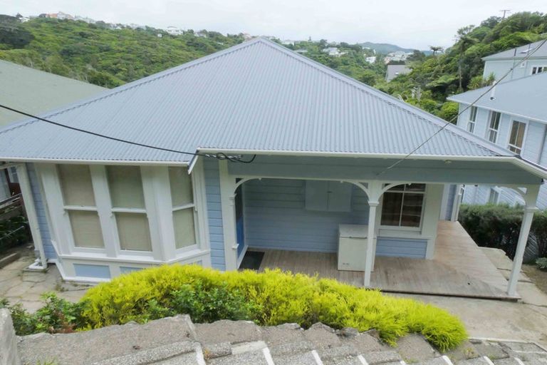 Photo of property in 24 Disley Street, Highbury, Wellington, 6012