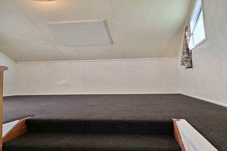 Photo of property in 12 Joseph Street, West End, Palmerston North, 4412