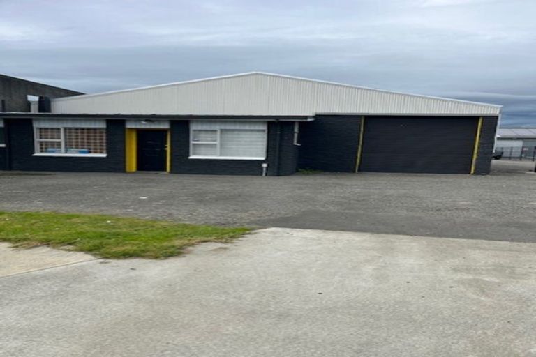 Photo of property in 68-70 Cambridge Street, Levin, 5510