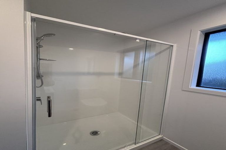 Photo of property in 5 Haslett Place, Upper Riccarton, Christchurch, 8041