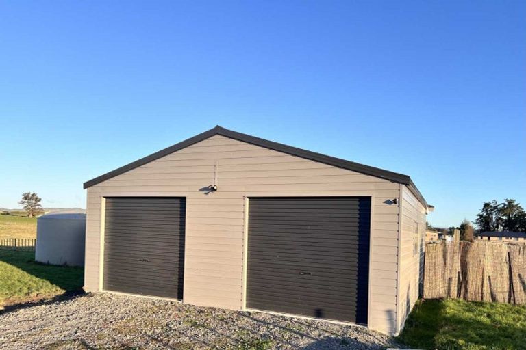 Photo of property in 15 Farm Road, Waipukurau, 4284
