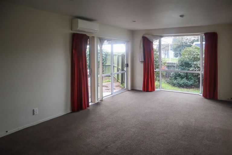 Photo of property in 4 Travis Road, Burwood, Christchurch, 8083