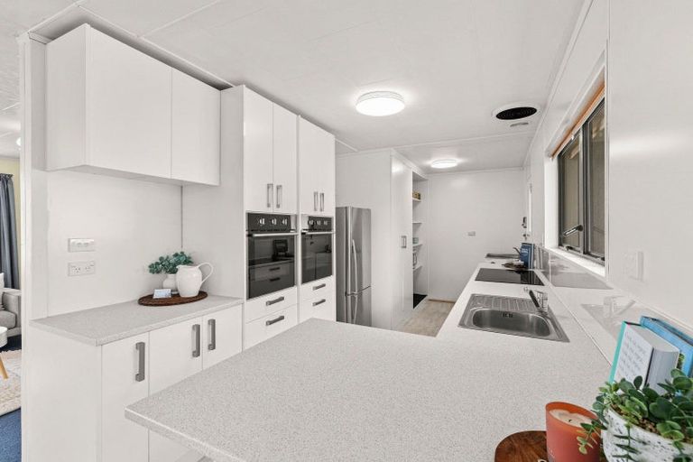 Photo of property in 33 Alma Road, Gonville, Whanganui, 4501