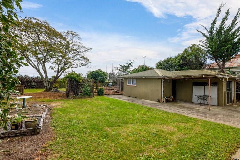 Photo of property in 30 Gladstone Road, Richmond, 7020