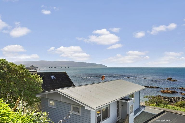 Photo of property in 146 Owhiro Bay Parade, Owhiro Bay, Wellington, 6023