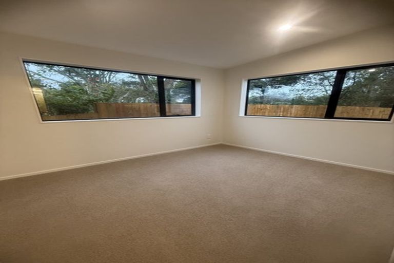Photo of property in 4/25 Hutchinson Avenue, New Lynn, Auckland, 0600