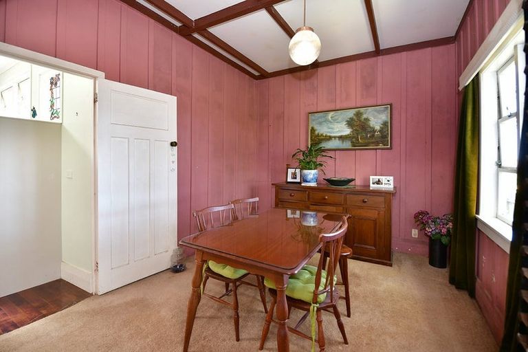 Photo of property in 13 Porter Crescent, Helensville, 0800