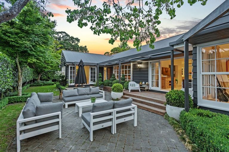 Photo of property in 233 Clyde Road, Burnside, Christchurch, 8053