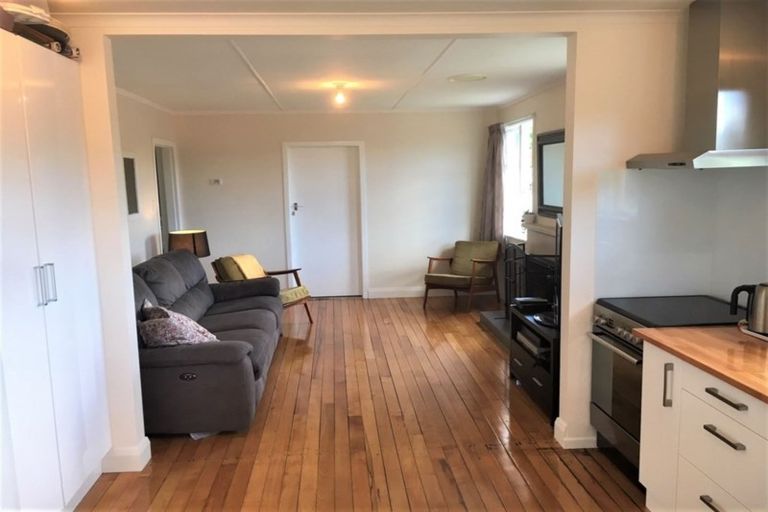 Photo of property in 10 Lewis Street, Te Kamo, Whangarei, 0112