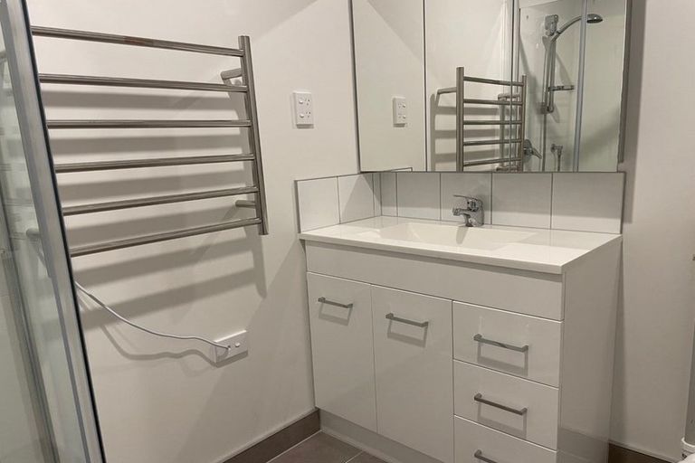 Photo of property in 203/28c Eileen Newey Place, Henderson, Auckland, 0612