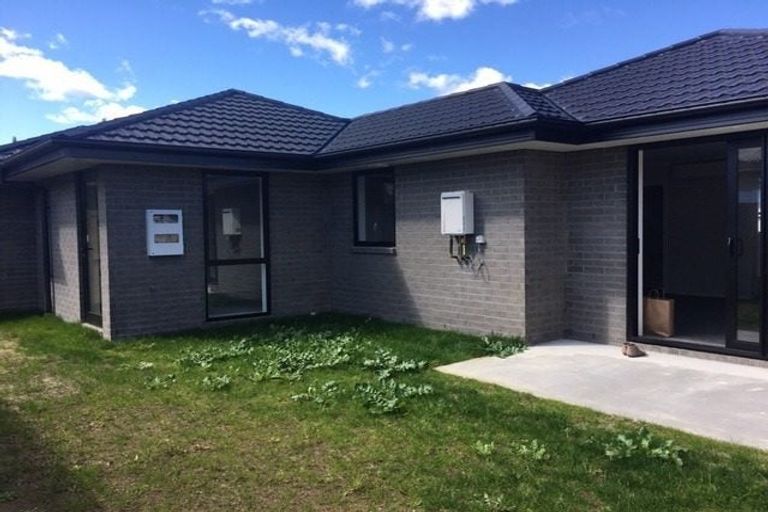 Photo of property in 15u3 Dover Road, Saint Andrews, Hamilton, 3200
