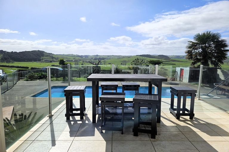 Photo of property in 41 Rasmussen Road, Aka Aka, Waiuku, 2682