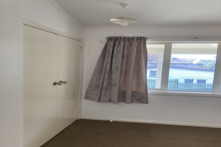 Photo of property in 132 Wallace Street, Mount Cook, Wellington, 6021