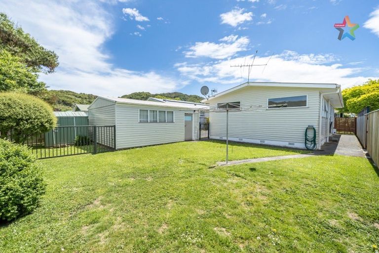 Photo of property in 3 Karamea Grove, Wainuiomata, Lower Hutt, 5014