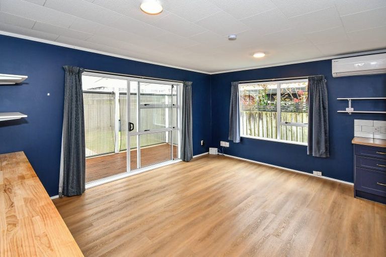 Photo of property in 1/8 Onslow Road, Papakura, 2110