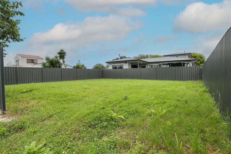 Photo of property in 43a Meeanee Road, Taradale, Napier, 4112