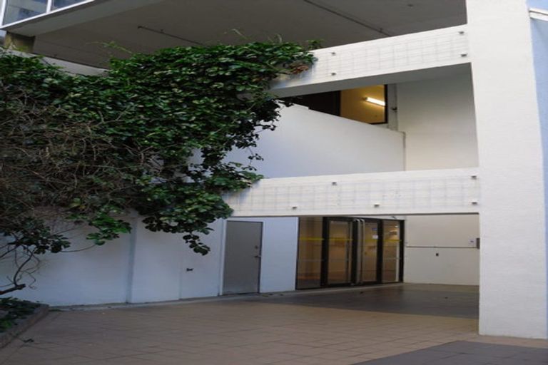 Photo of property in Quantum Apartments, 59 Boulcott Street, Wellington Central, Wellington, 6011