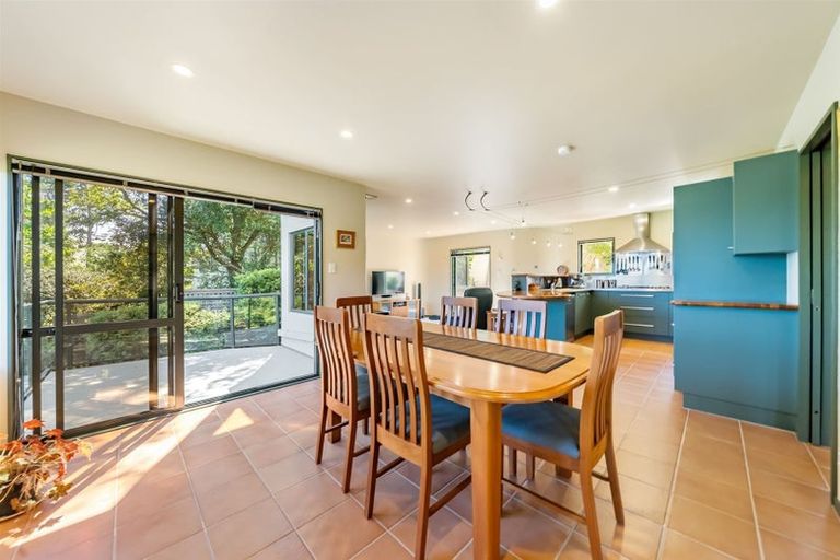 Photo of property in 36a Molyneux Close, Whitby, Porirua, 5024