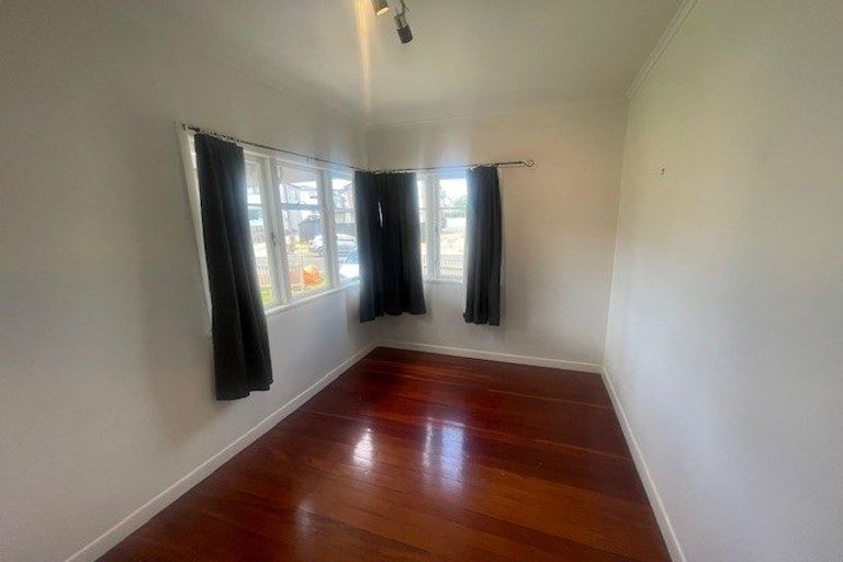 Photo of property in 2/33 Havelock Avenue, Forrest Hill, Auckland, 0620