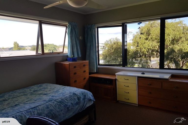 Photo of property in 54 Third View Avenue, Beachlands, Auckland, 2018