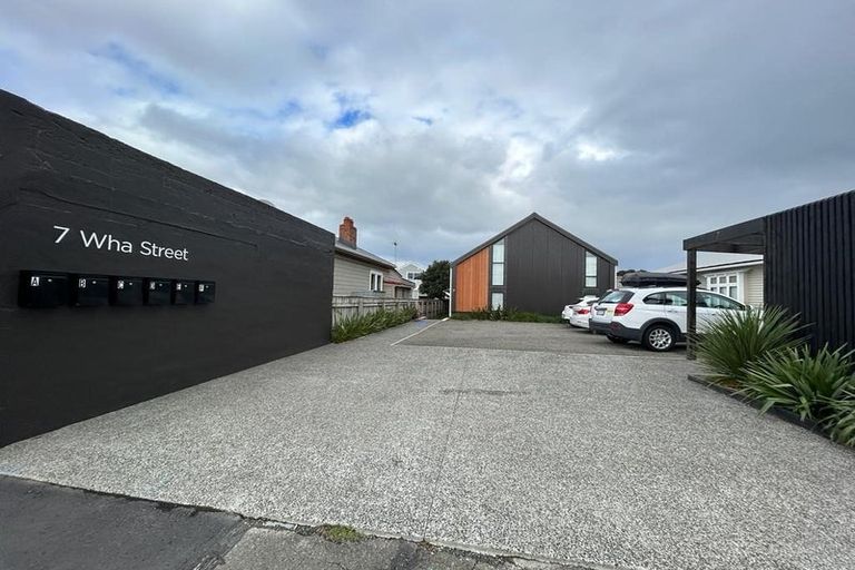 Photo of property in 7u1 Wha Street, Lyall Bay, Wellington, 6022