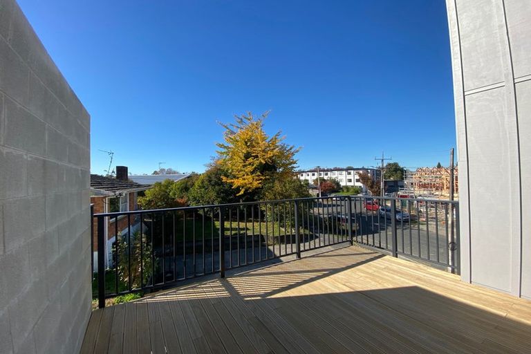 Photo of property in 30u4 May Street, Hamilton East, Hamilton, 3216