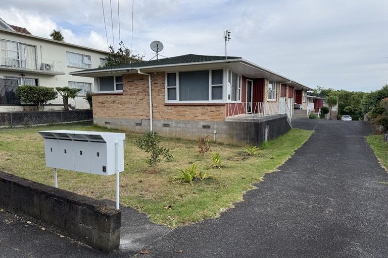 Photo of property in 1/8 Fairview Road, Mount Eden, Auckland, 1024