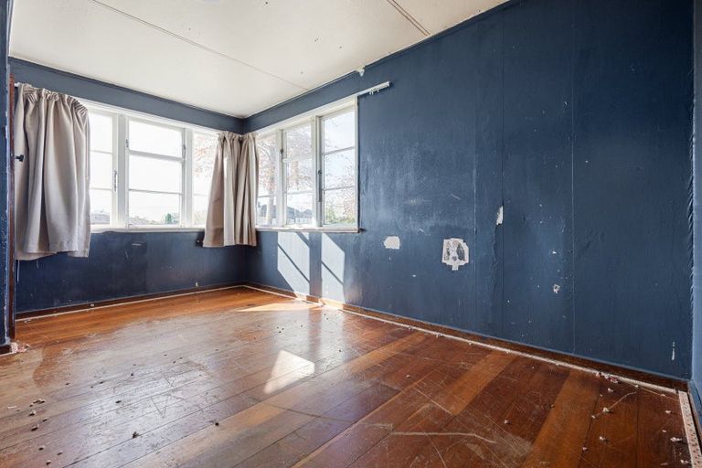 Photo of property in 98 Fairfield Road, Fairfield, Hamilton, 3214