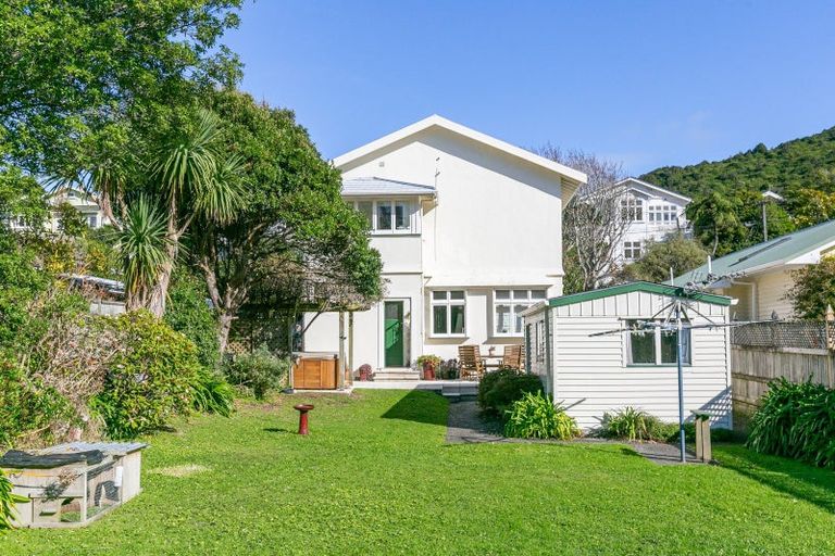 Photo of property in 80 Standen Street, Karori, Wellington, 6012