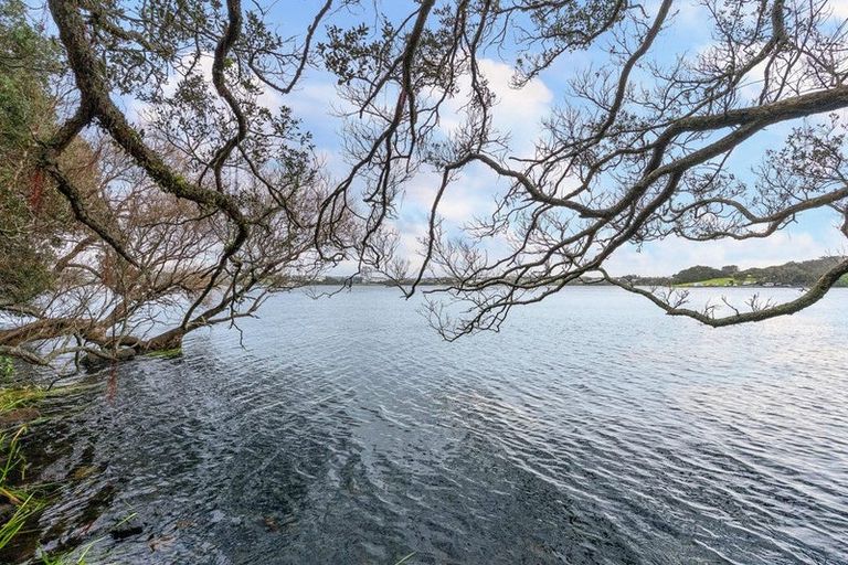 Photo of property in 5/258 Hurstmere Road, Takapuna, Auckland, 0622