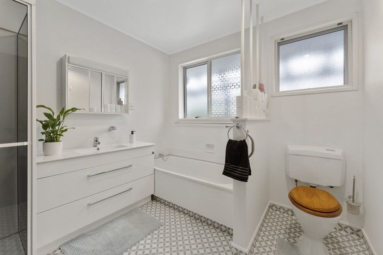 Photo of property in 89b Ngaio Road, Waikanae, 5036