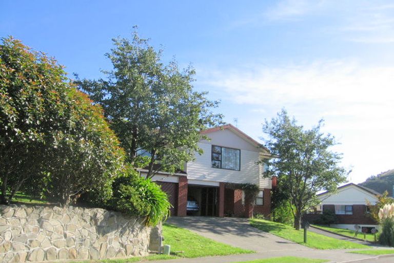 Photo of property in 24 Shackle Lane, Whitby, Porirua, 5024