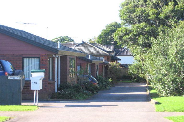 Photo of property in 1/129 Coronation Road, Papatoetoe, Auckland, 2025