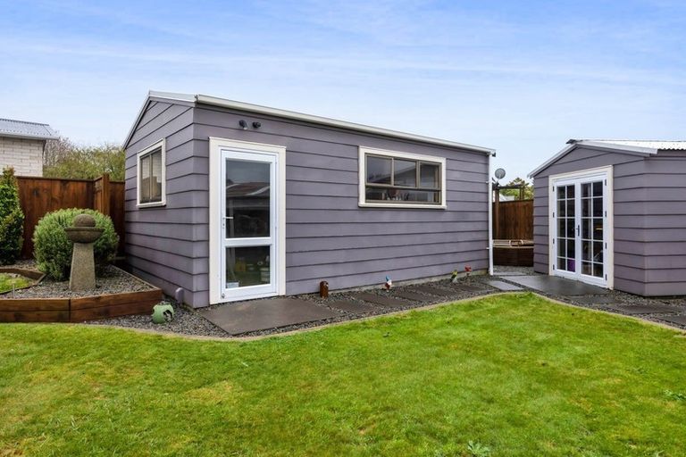 Photo of property in 30 Oberon Street, Stratford, 4332