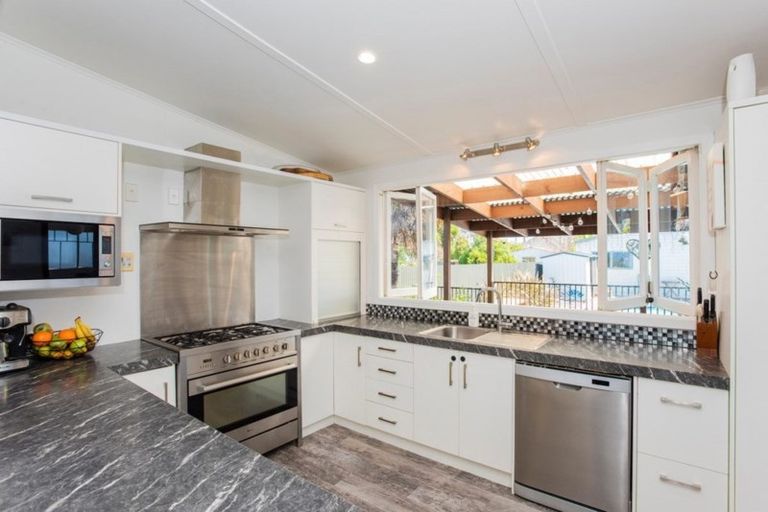 Photo of property in 25 Cook Street, Te Hapara, Gisborne, 4010