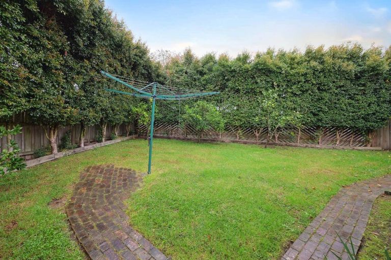 Photo of property in 82 Glen Road, Ranui, Auckland, 0612