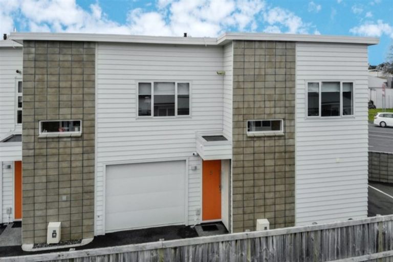 Photo of property in 39u5 Norton Road, Frankton, Hamilton, 3204