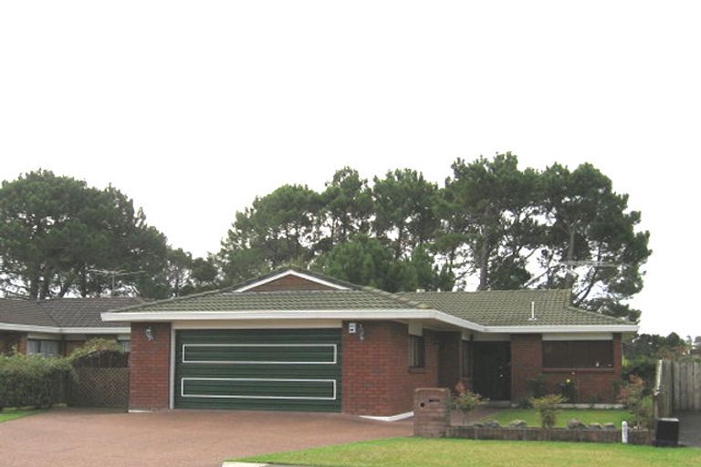 Photo of property in 1/65 Granville Drive, Massey, Auckland, 0614