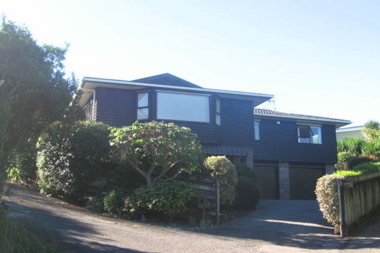 Photo of property in 35a Trelissick Crescent, Ngaio, Wellington, 6035