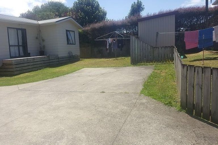 Photo of property in 31 Churchill Avenue, Manurewa, Auckland, 2102